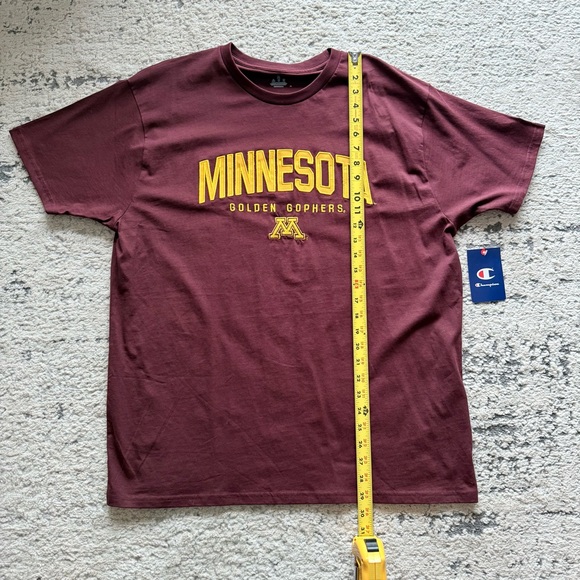 NWT-Champion Minnesota Golden Gophers Embroidered Maroon Men's XL T-Shirt - Picture 5 of 12